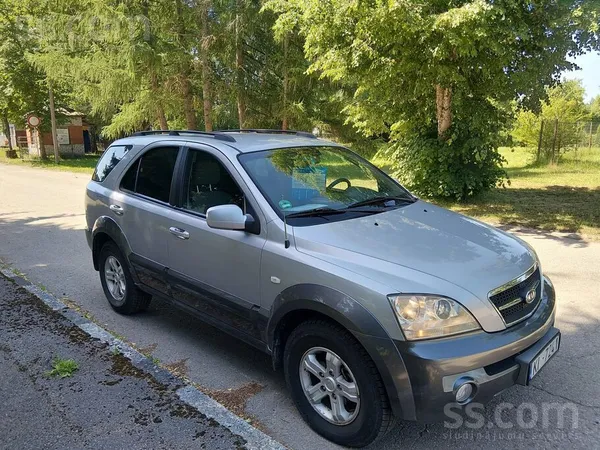 KIA Pārdod Kia Sorento, 2006.gada izlaidums. Dīzeļa dz