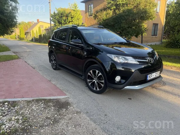 Toyota Tiek pārdots kopts Toyota Rav4 2.2 dīzelis, 110 kw