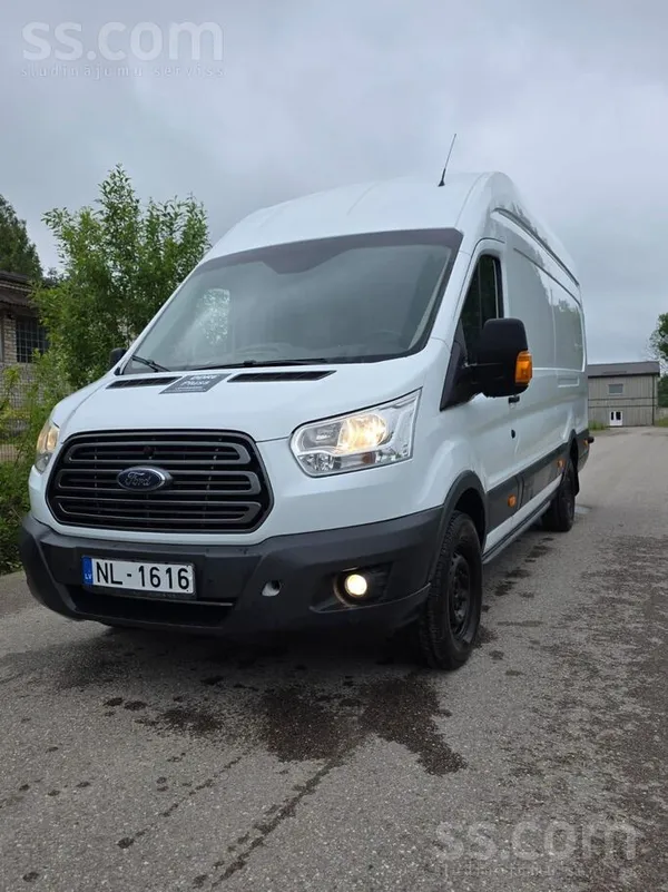 Ford Pārdot labu busu. Izmantots kā rezerves auto. Oriģ