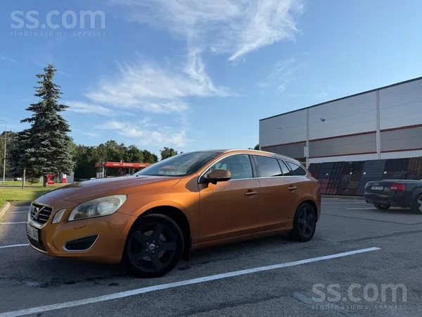 Pārdodam volvo, ar vispilnāko komplektāciju(nav tikai lūka).
Tehniski auto