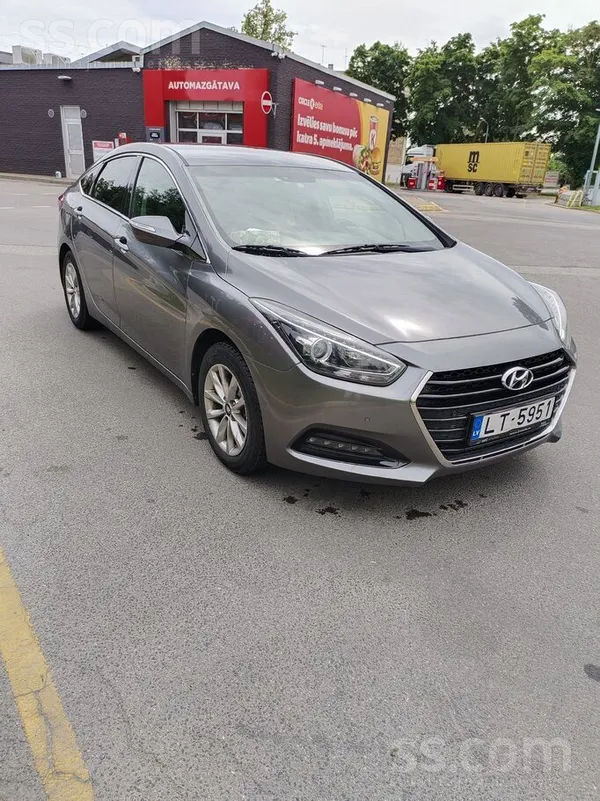 Hyundai Pārdod: Hyundai i40 (Facelift) – uzticams, ietilpī