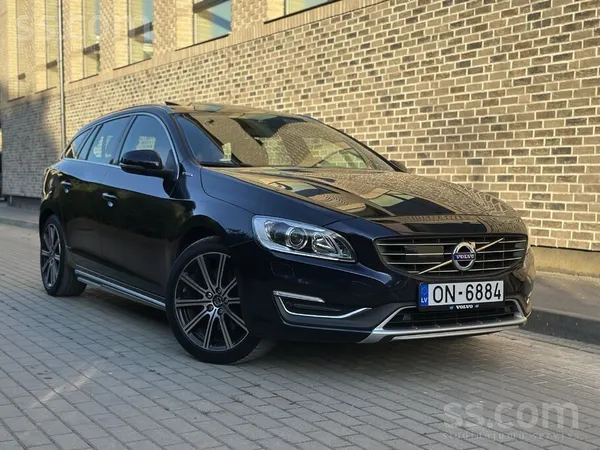 Volvo Volvo V60 Twin Engine D6 Summum 2, 4 Hibrīds/plug-