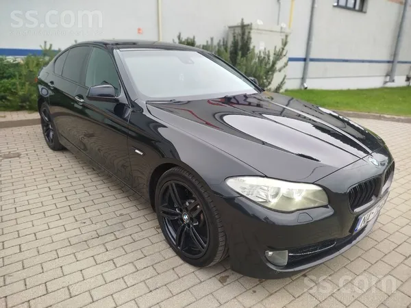 BMW 530