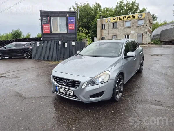 Volvo V60