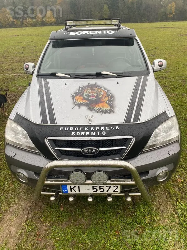 KIA Pārdod Kia Sorento 4x4, ir arī pazeminātie ātrumi.