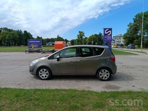 Opel Pārdod: Opel Meriva (2011) 1.4 Benzīns/gāze