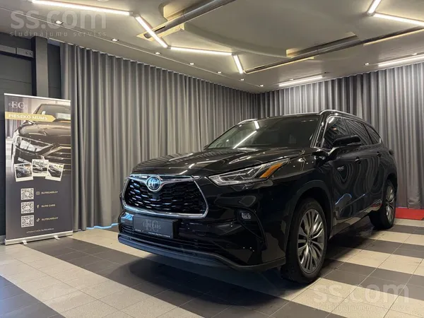 Toyota Ražotāja garantija. Toyota Highlander Executive Hy