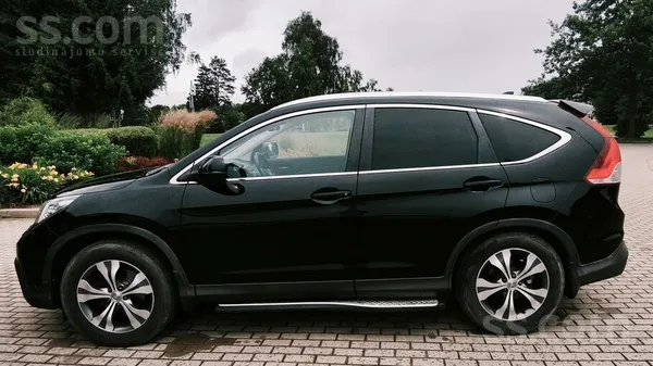 Honda Pārdodu savu Honda Cr-V.