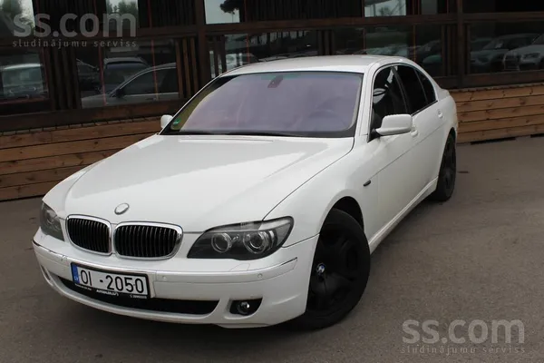 BMW 730