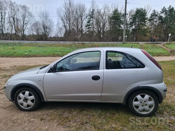 Opel 950 € 