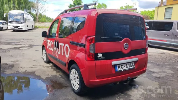 Fiat Gan privātām gan komercdarbībām piemērots auto. 20