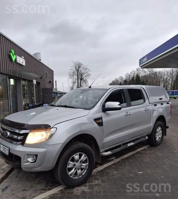 Ford Pārdod labu uzticamu mājas auto Ford ranger 2, 2 d