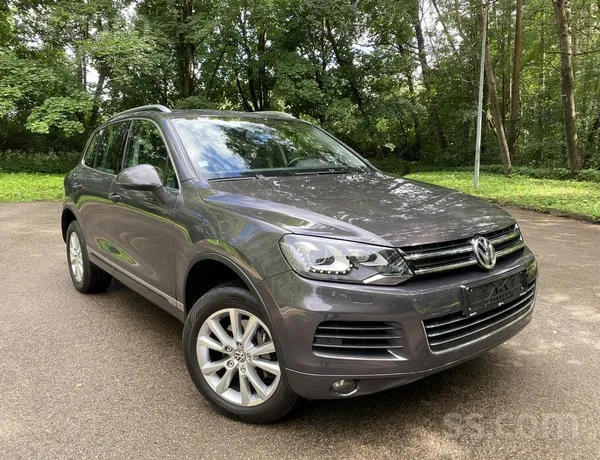 Volkswagen Touareg
