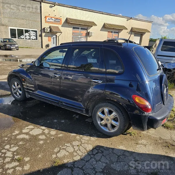 Chrysler Brauc rūc bremzē. Skate līdz decembrim. Pārdodu jo