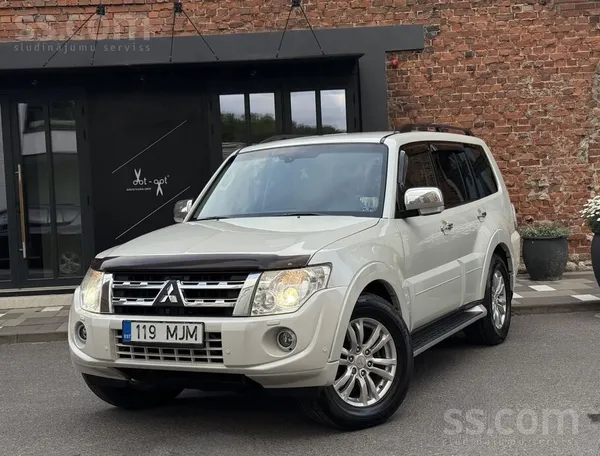 Mitsubishi Mitsubishi Pajero Rock Ford 3.2D 147kw 4x4