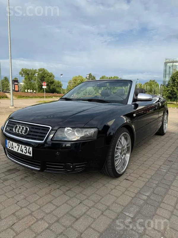 Audi Pārdodu Audi A 4 Cabrioletu S - Line aprīkojums, 2