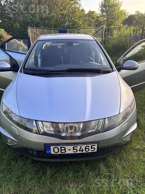 Honda Pardodu Honda civic 1.8 benzins