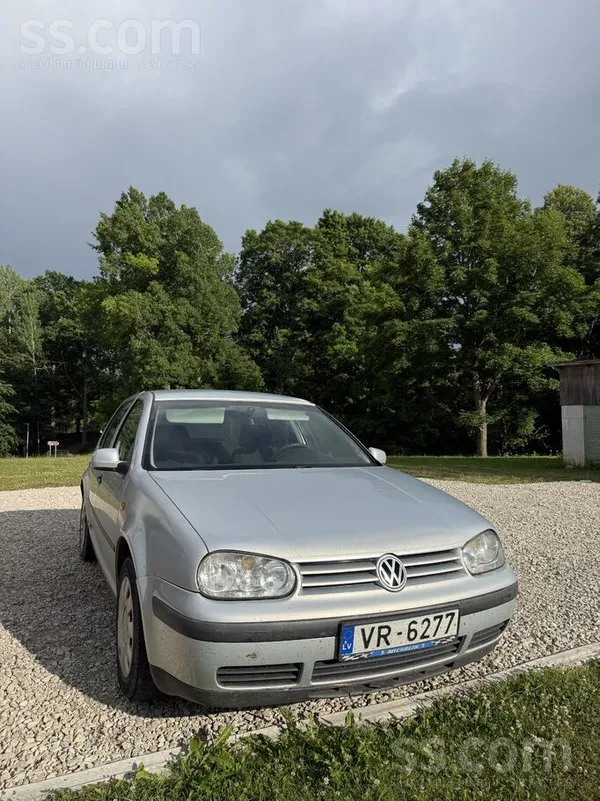 Volkswagen Pārdodu labu golfiņu.