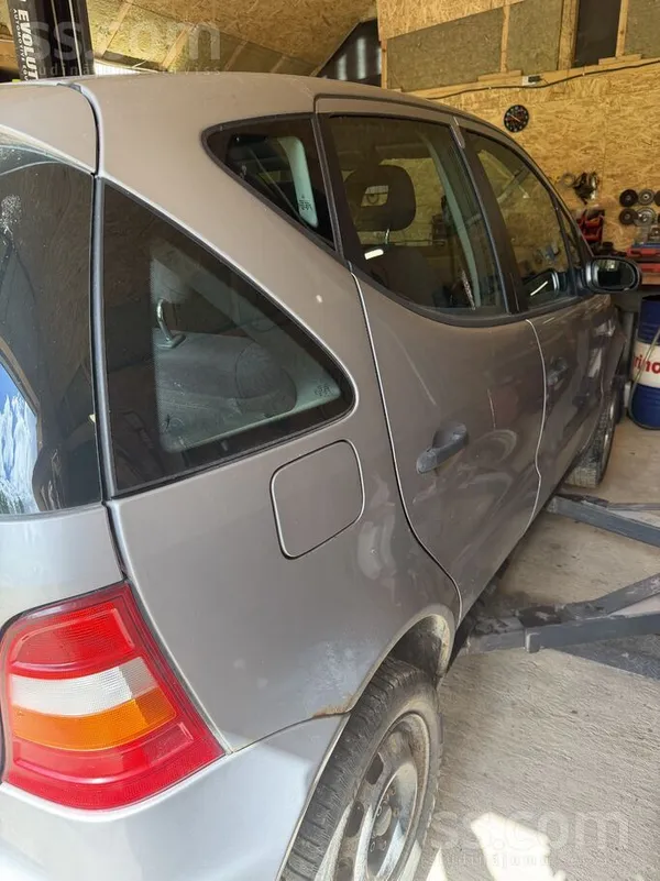 Mercedes Laika trūkuma dēļ pārdodu veselu vai rezerves daļā