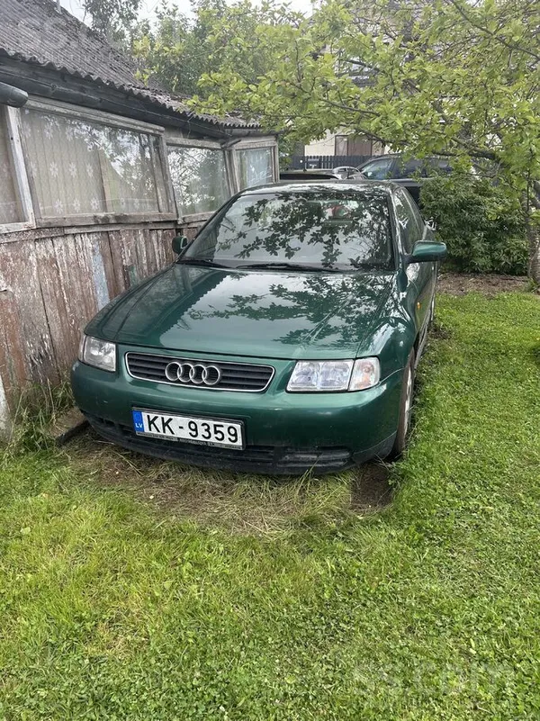 Audi Pārdodu Audi A3 labā vizuālā stāvoklī savam vecuma