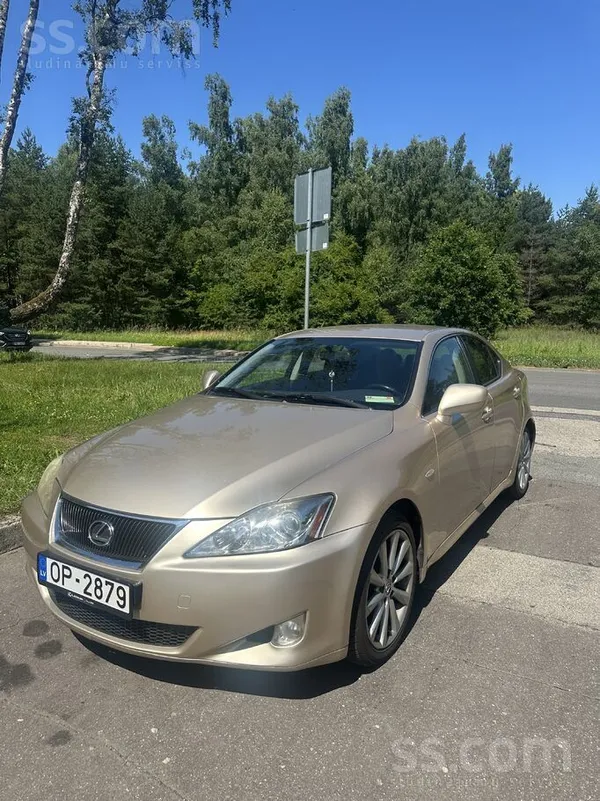 Lexus Продаётся Lexus Is250 в хорошем состоянии, автомат