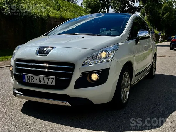 Peugeot Peugeot 3008 Hybrid4 2.0 Hdi 2013. gads Automāts B