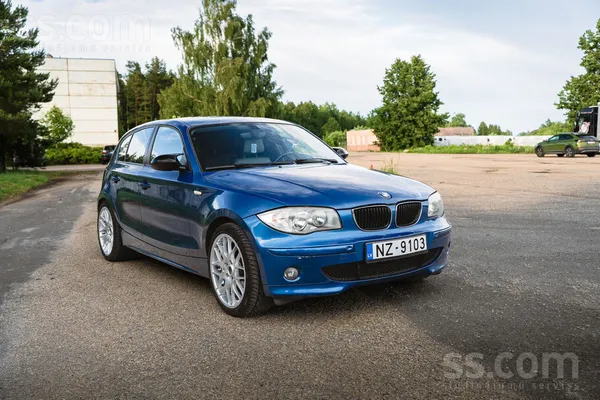 BMW Pārdodu BMW 120i, 2005. gada izlaidums. Auto aprīk