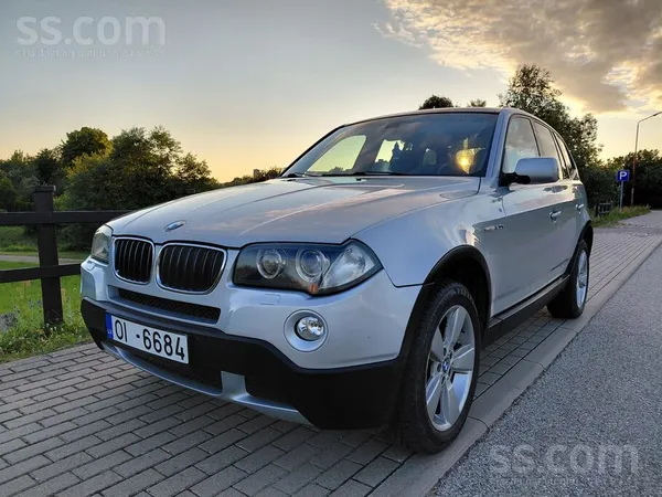 BMW Auto ļoti labā stāvoklī. Mīlēts un kopts. Kondicio