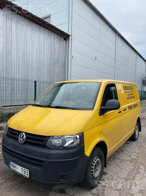 Volkswagen Pārdodu Volkswagen Transporter T5, 2013. gada izla