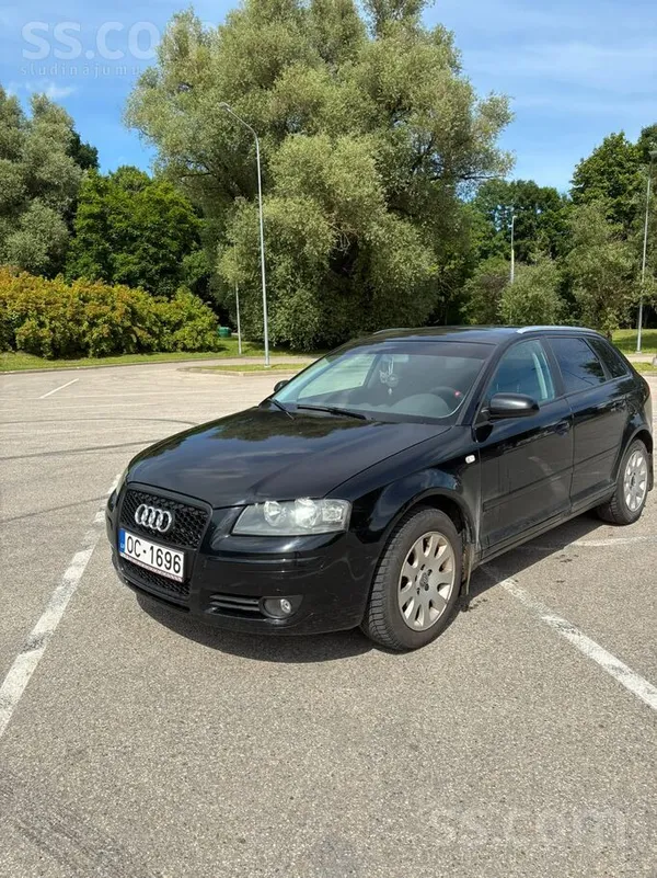 Audi Pārdodu labā tehniskā stāvoklī auto. Manuālā pārne