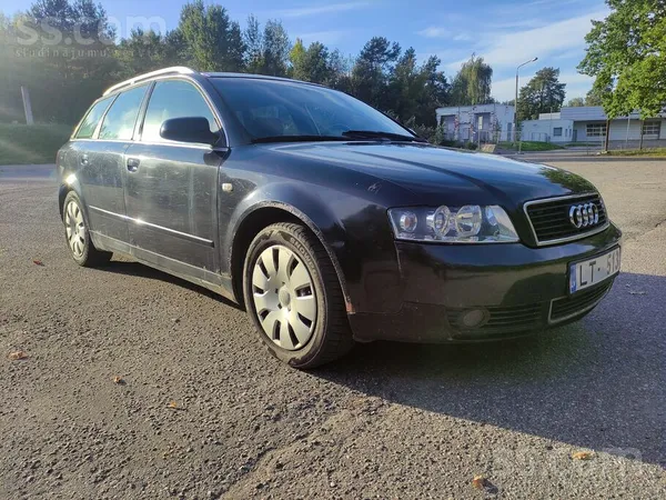 Audi Audi A4 . Uz pagaidu tehnisko apskati. Rusets. Bra