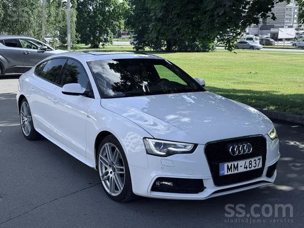 Audi Pārdodu koptu un uzticamu Audi A5 ar 3.0 Tdi (150 