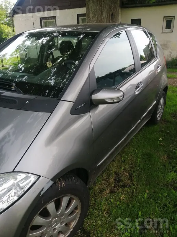 Mercedes Sīkāku informāciju pa tālruni pēc 17:00.