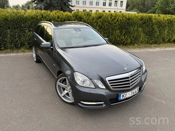 Mercedes Pardodu Mercedes e200 laba tehniska Stavokli