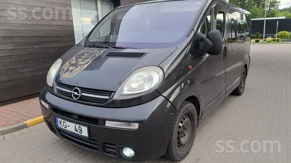 Opel Pārdodu Buss laba stāvoklī vis strādā ekanomisku,