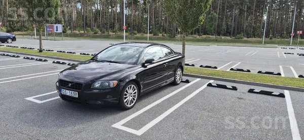 Volvo Pārdodu C70 kabrioletu. Auto ir ērts un foršs, pār