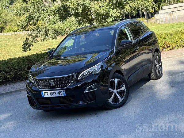 Peugeot Pardodu Peugeot 3008 Automat ar 1.2i-96Kw motoru. 