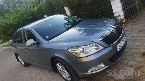 Skoda Pirkts jauns Latvijā Karlo Motors autosalonā, oriģ