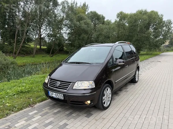 Volkswagen Sharan - 1