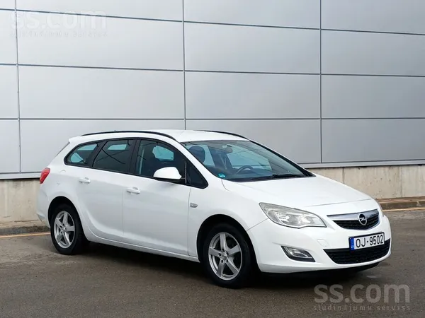 Opel Astra J Sports Tourer, 1.7 cdti, 81kw. Tikko no Vā