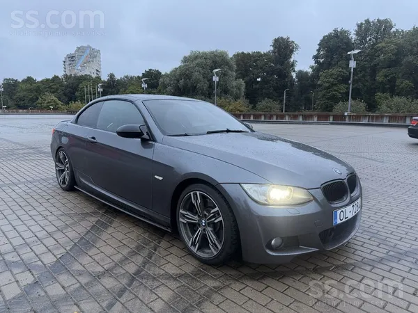 BMW 330 - 1