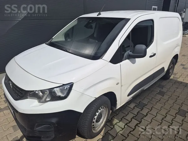Peugeot Peugeot Partner 1.5d 73Kw ar mehānisko pārnesumkār