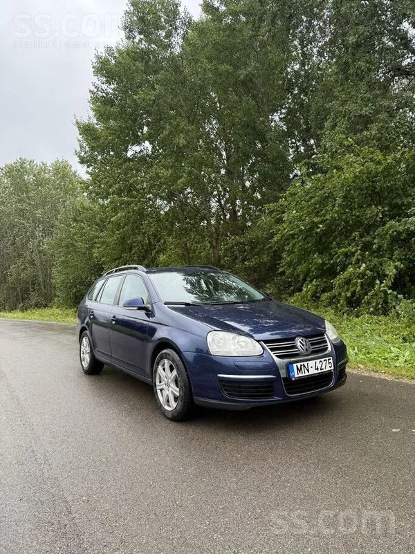 Volkswagen Golf 5 - 1