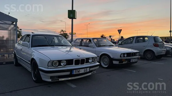 BMW 525 - 1