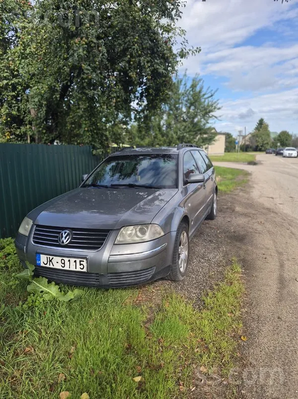 Volkswagen Passat (B5) - 1