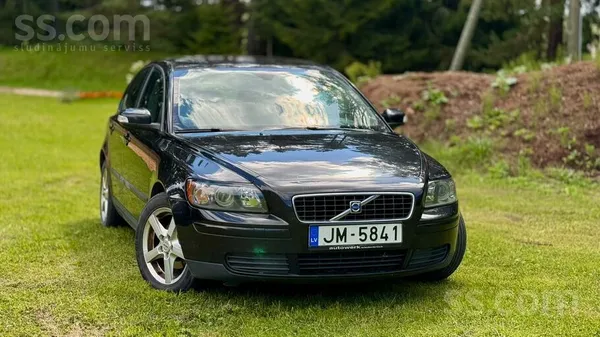 Volvo Pārdodu koptu un uzticamu Volvo S40 1.6 Dīzeli ar 