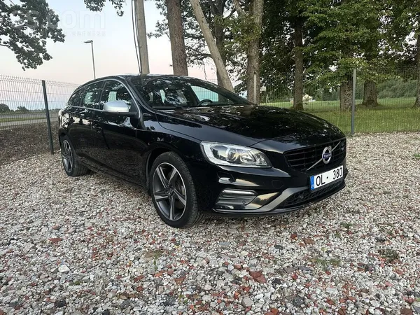Volvo R-design