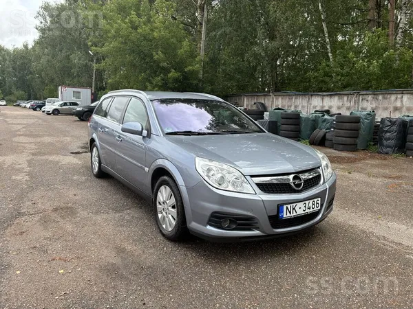 Automašīna ideālā stāvoklī, regulāri veikta auto apkope. Iespējama maiņa ar