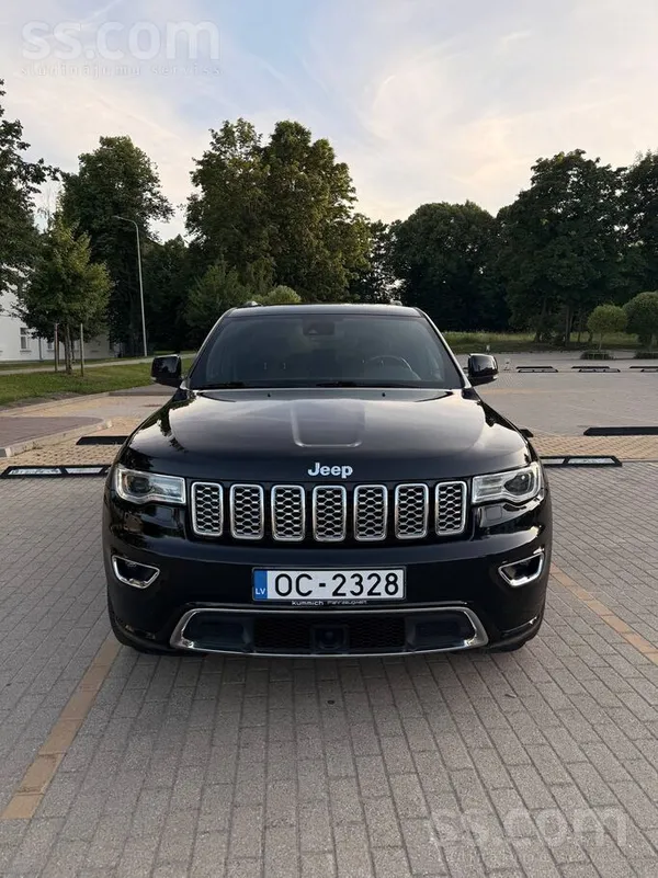 Jeep Jeep Grand Cherokee 3.0 dīzelis / Overland komplek
