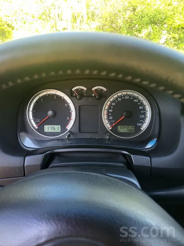Pārdodu uzticamu un ekonomisku VW Bora. Auto mūsu ģimenē kopš 2012. gada, regulāri apkopts servisā. Pārdodam, jo iegādāts cit ...